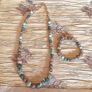 Sandstone Necklace & bracelet Set